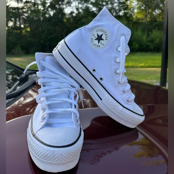 Converse Chuck Taylor All Star High-Top Platform - Optical White Men's and Women - Picture 2 of 9